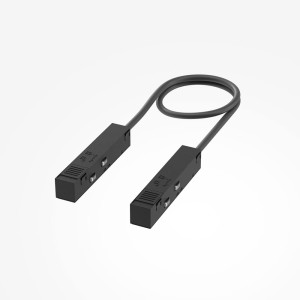 EXILITY łącznik czarny zasilający długi do połączeń kątowych i łukowych szyn magnetycznych 26mm