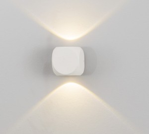 QUILLOTA LE71364 Kinkiet zewnętrzny Biały Oświetlenie LED Obły kształt  Wysoka odporność na warunki atmosferyczne