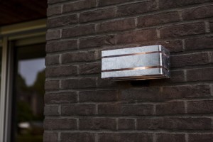 VIDAR 5011602461 kinkiet zewnętrzny ocynkowany 1xE27 IP54 światło góra dół