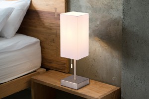 OLE R51061007 lampa nocna satynowa z wyłącznikiem sznurkowym i potem USB i USB-C ładowania 1xE27