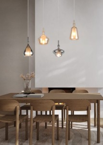 ALDEA  349400417 lampa wisząca na listwie różne klosze szkło chromowane i bursztynowe 4xE14 białe wykończenie 