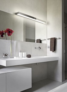 ROCCO 283919006 kinkiet liniowy 90cm hermetyczny chrom LED 13W 3000K IP44 światło góra dół