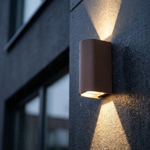 EDDY ROUND IP65 CCT CORTEN brązowy kinkiet zewnętrzny LED 12W regulacja kąta świecenia 