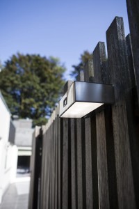 BRICK 6908501308 kinkiet solarny ze stali szlachetnej LED 2W 4000K  IP44 z czujnikiem