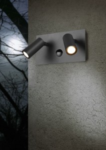 TUNGA 222969242 zewnętrzna czarna listwa z regulowanymi spotami i czujnikiem ruchu LED 2x3,5W IP54