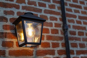 ZAGO kinkiet zewnętrzny E27 czarny mat IP44 5294502012