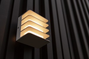 GRIDY 5289401469 kinkiet zewnętrzny biały z lamelkami LED 14,5W 3000K IP54